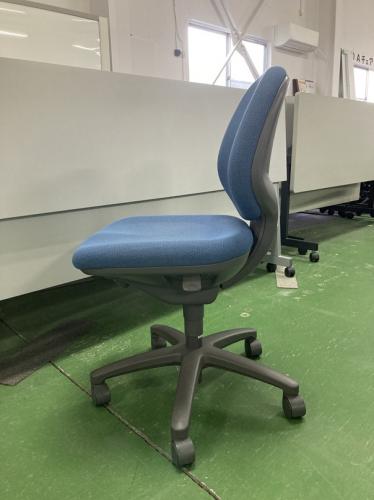 コクヨ　OAチェア