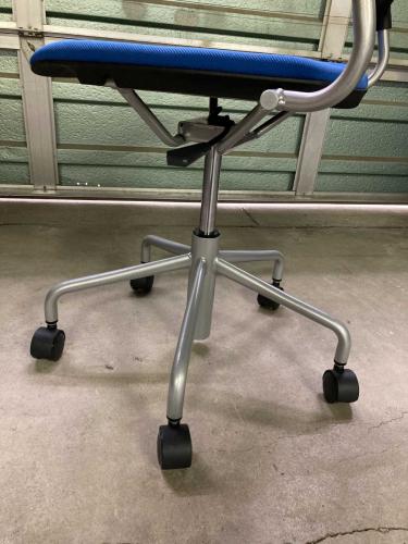 キャスター付ミーティングチェア 4脚セット