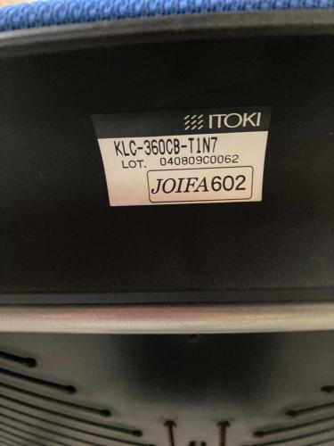 キャスター付ミーティングチェア 4脚セット